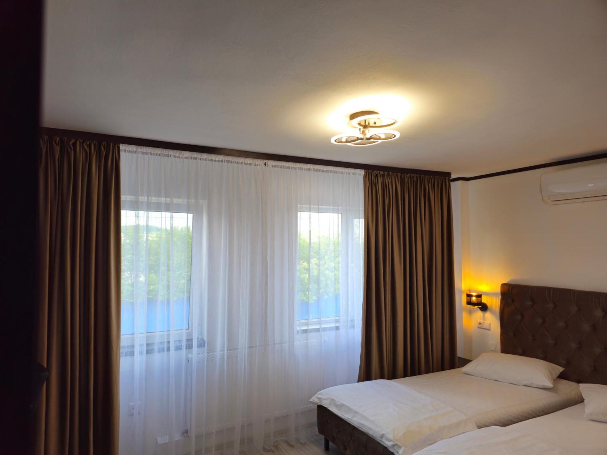 Deluxe Double or Twin Room,1592389562:JPEG